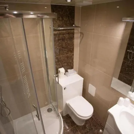 Hotel Tong Park 4*