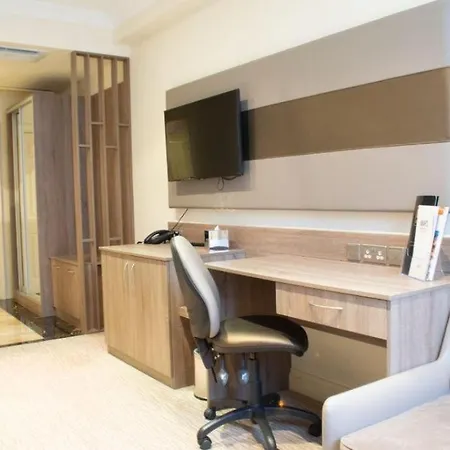 Tong Park Hotel Tong (West Yorkshire)