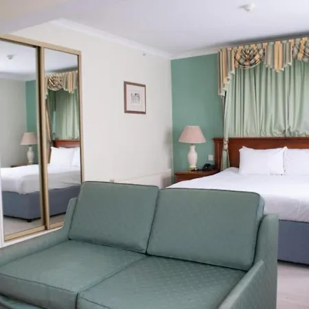 Hotel Tong Park