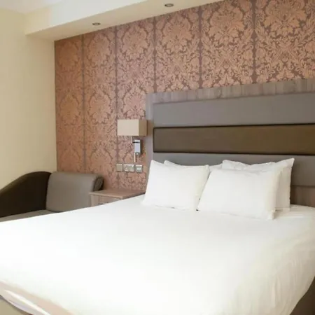 Hotel Tong Park